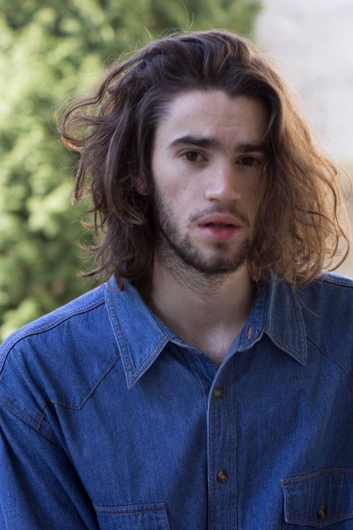 Javier Blanco Armada as El Caña