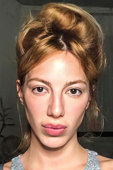 Sophio Zeragia as Nini