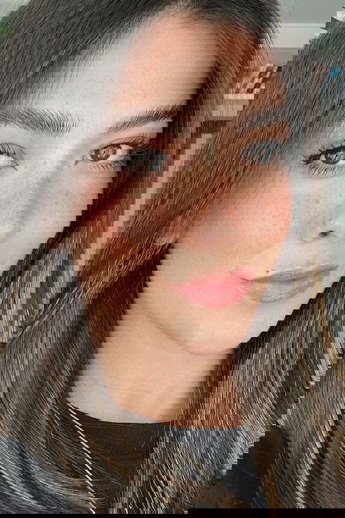 Thalita Meneghim as Self - Host