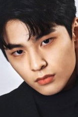 Kwon Min Chan as Lee Sang-won