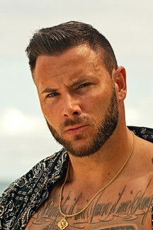 Esteban Martínez as Esteban