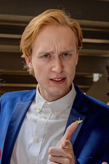 Jax Maloney as Ferris