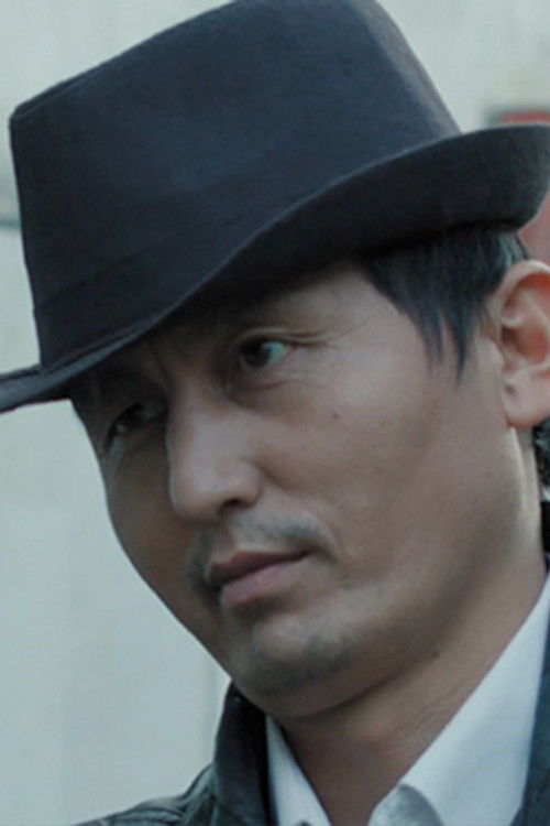 Nurlan Kamchybekov as Chayan