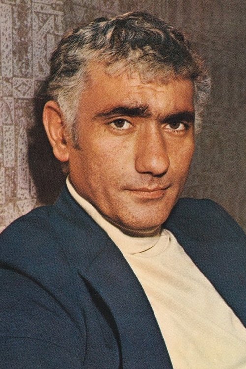 Yılmaz Güney as Self (voice)
