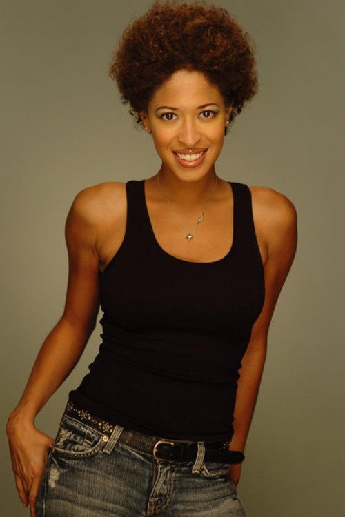 Tenique Mathieu as Nina