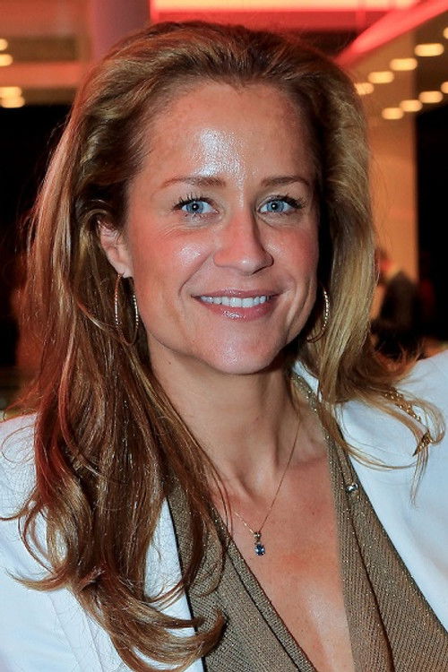 Paulien Huizinga as Medewerkster telefoonpanel