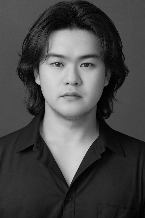 Calvert Fu Ka-Tsun as Kuk