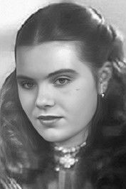 Olga Ippolitova as Валька