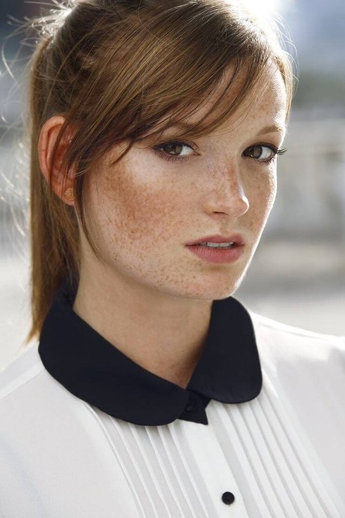 Laura Stetman as Ashley Page