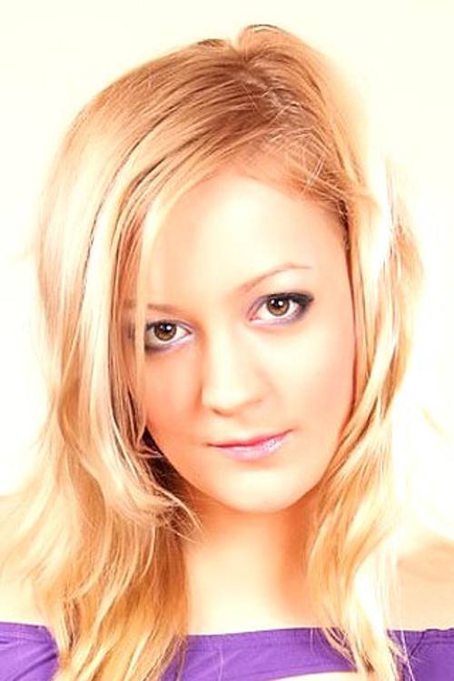 Marina as (as Mariella)