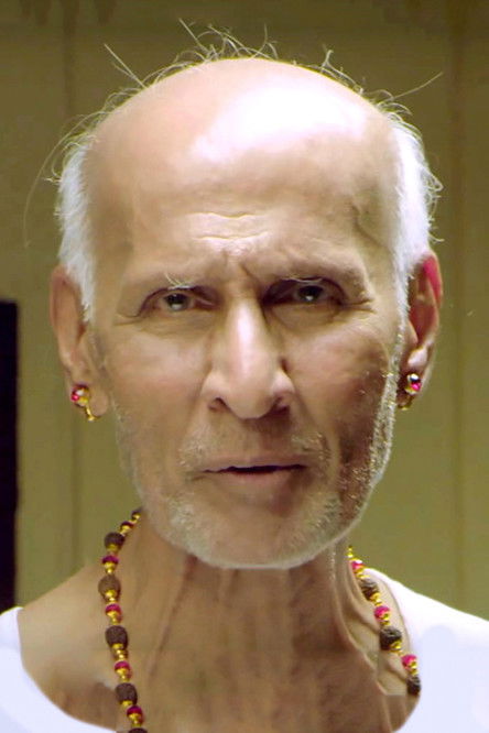 Kozhikode Narayanan Nair as Panikkar Jolsyan