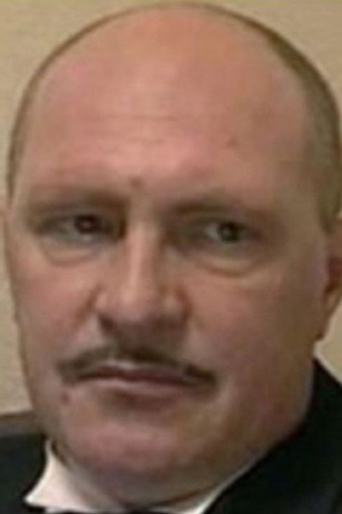 Andrey Shchepochkin as General Korzhayev