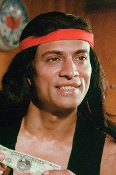 Bhaskar Roy Chowdhury as Horace Bones