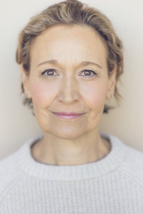 Laura Sametz as Faye's Mother