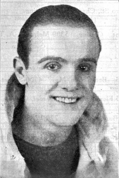 Frank Braidwood as Maurice Patricia