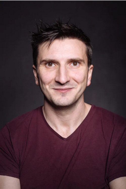 Liviu Pintileasa as Florin / Detective