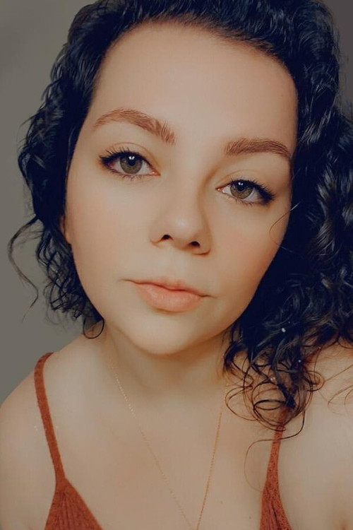 Amanda Hufford as Timo/Leora (Voice)