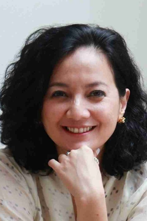 Cut Mini as Ode's Mother