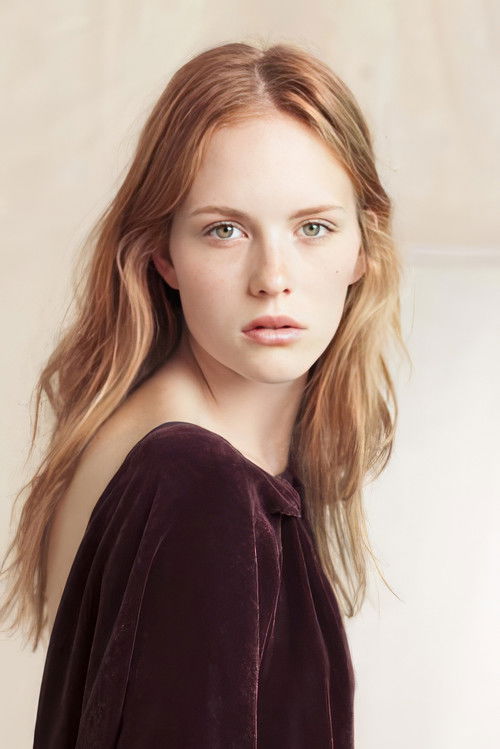 Tereza Kašparová as Klára Kolíbalová