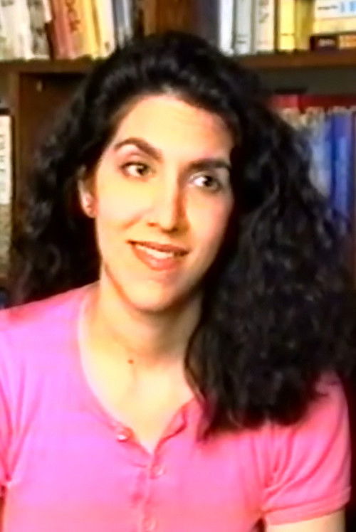 Lizette Amado as Myra