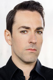 Gabriel Oliva as Ted