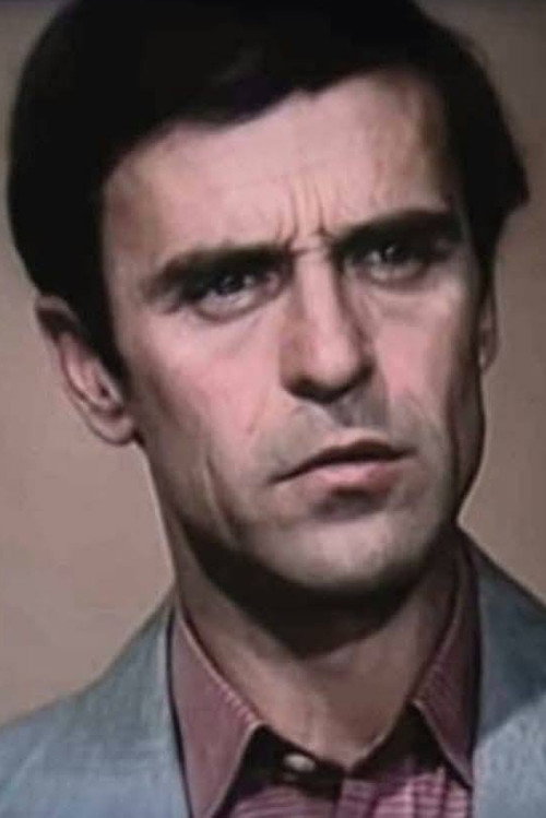 Llazi Sërbo as Kreshniku