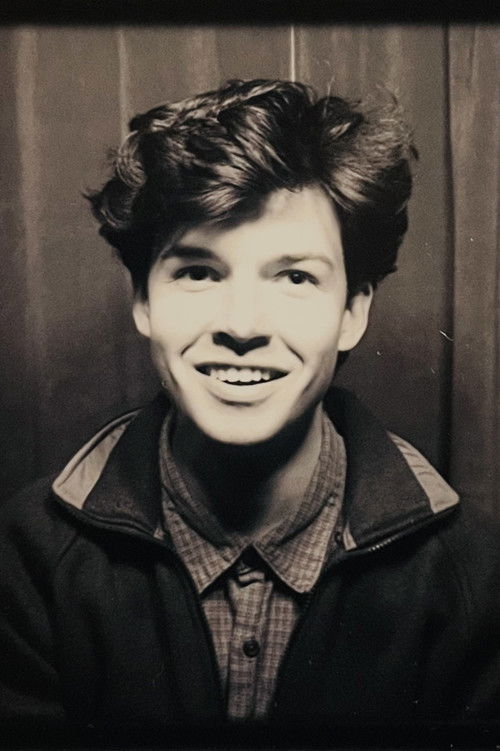 Colin Eckardt as Andy