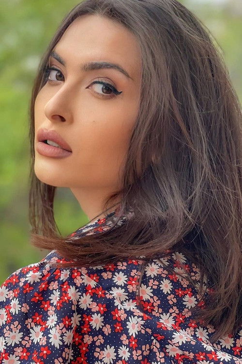 Rəhimə Qüdrətova as 