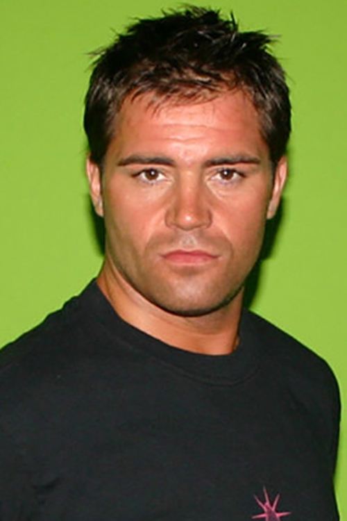 Lars Grant as Assailant