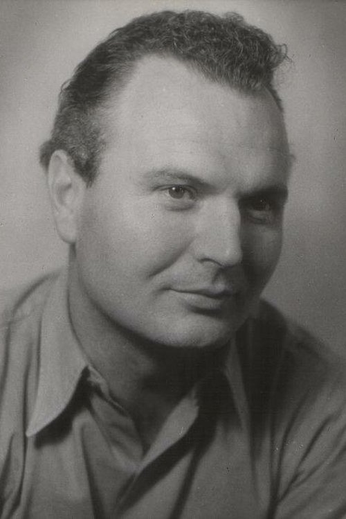 Bolesław Smela as Tadeusz 'Palka' Palczynski