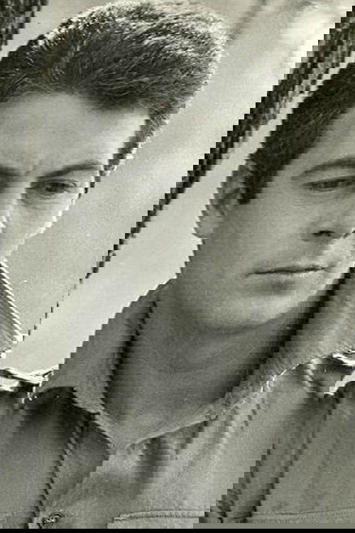 Giancarlo Del Duca as Alberto