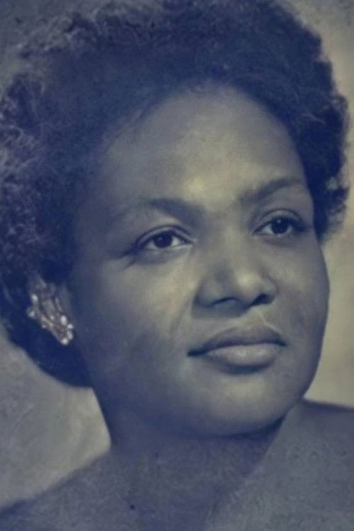 Yasemin Esmergül as 