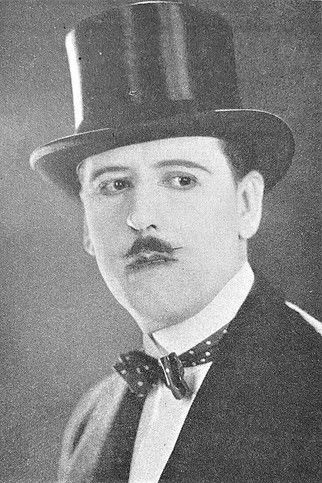 Carlton Griffin as Man with False Teeth (uncredited)