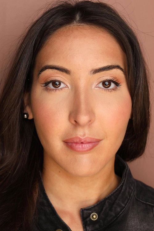 Nicole Annunziata as Amy