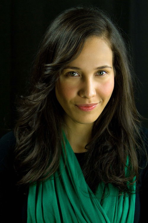 Gretza Merced as Viviana (Madre)