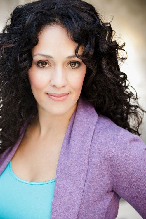Susan Ortiz as Elaine