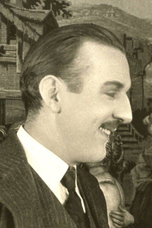 Donald MacDonald as Gilbert Palgrave