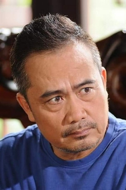 Nguyễn Trọng Hải as Tư lệnh Trần Bình