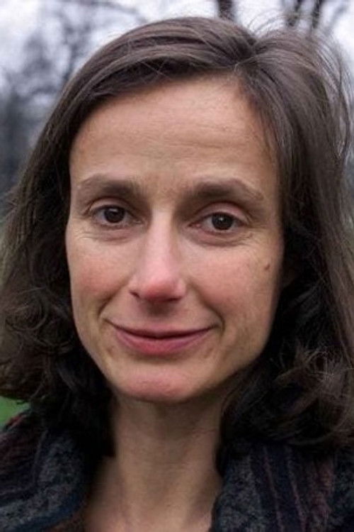 Tracy-Louise Ward as Tessa