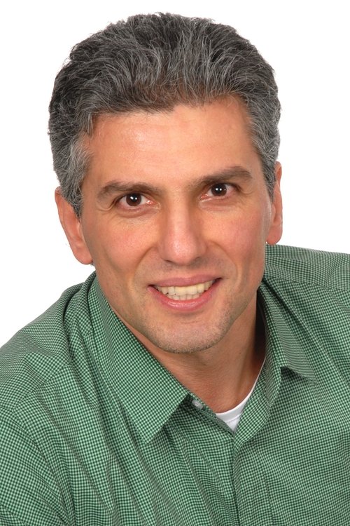 Thorsten Böhner as Frank