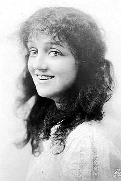 Florence Martin as Lucy Duncan