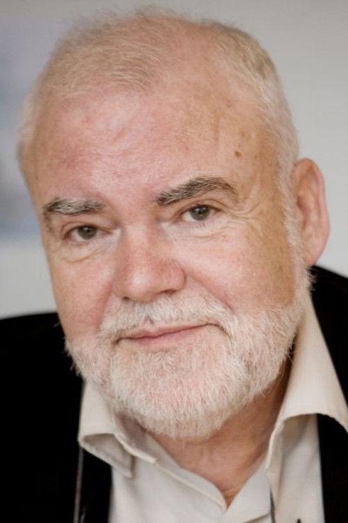 Sven Clausen as Sig selv