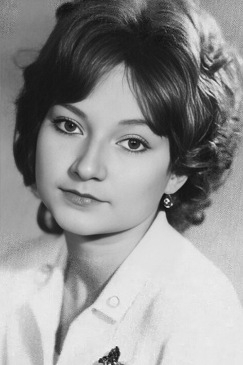 Yelena Stepanenko as Клеопатра Максимовна