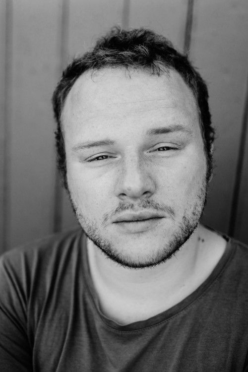 Peter Ahlers as Eimer