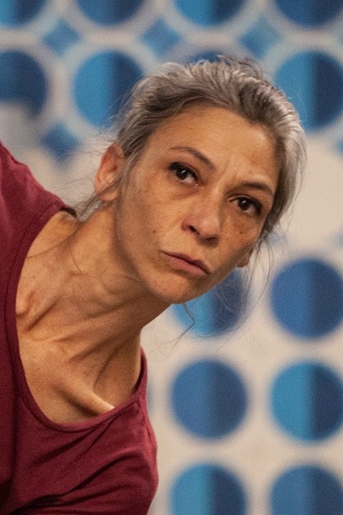 Leonor Keil as Idalina