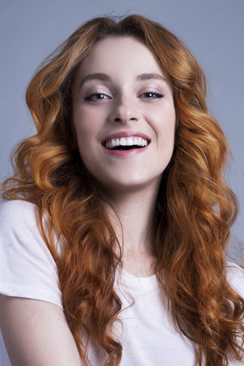 Gabriella Di Grecco as Helena Urquiza / Ana