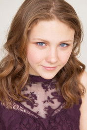 Mea Allen as Snooty Girl