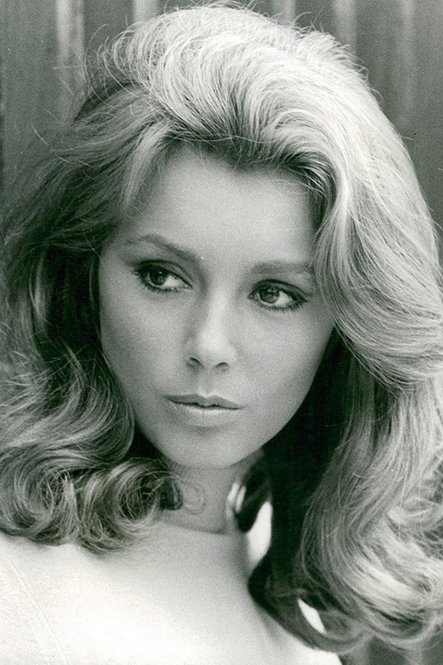 Elizabeth Ercy as Young French Girl