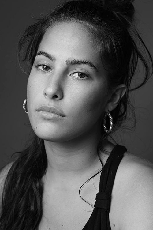 Mor Polanuer as Omer