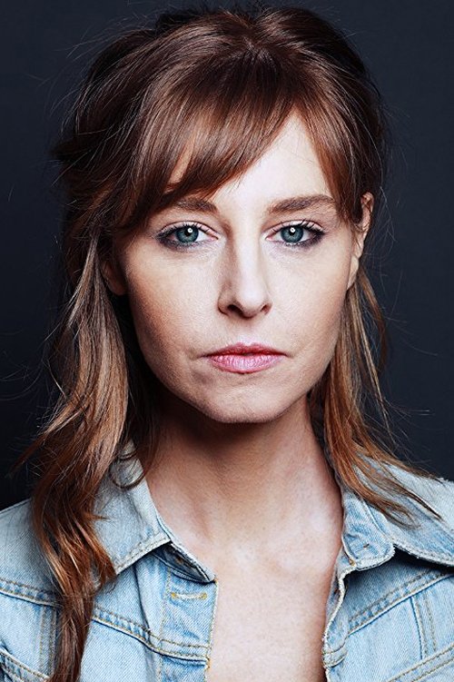 Tonya Cornelisse as Jules